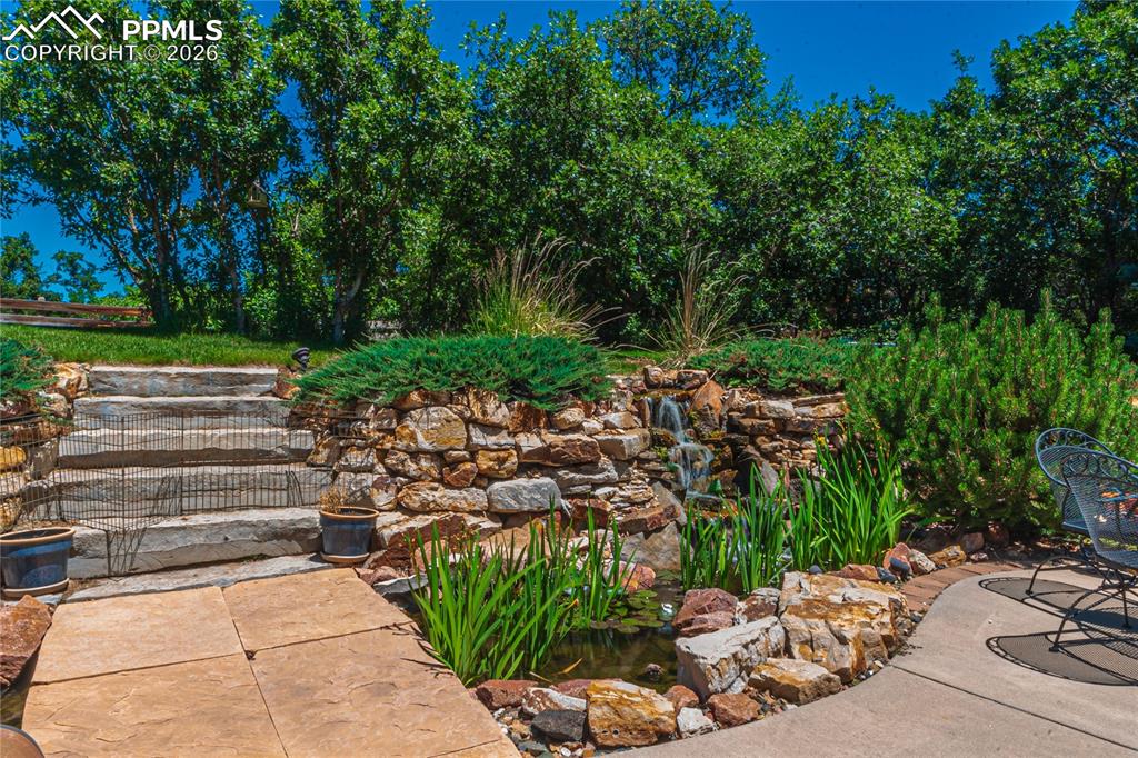 Image 50 of 50: Patio