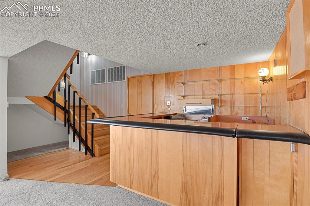 Image 28 of 49: Recreation Room