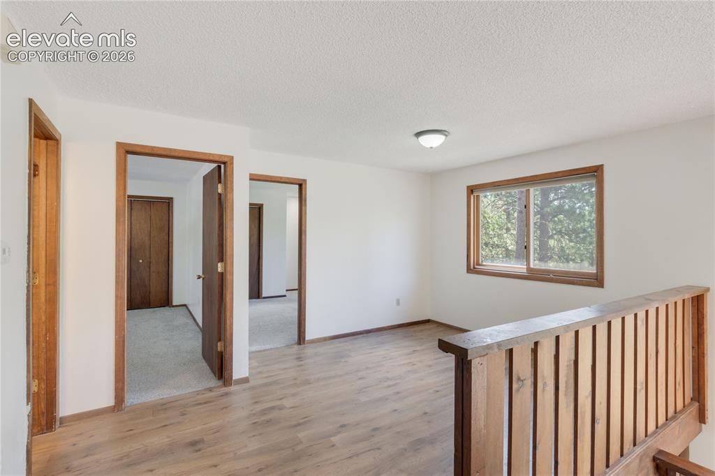 Image 16 of 44: Sitting Room