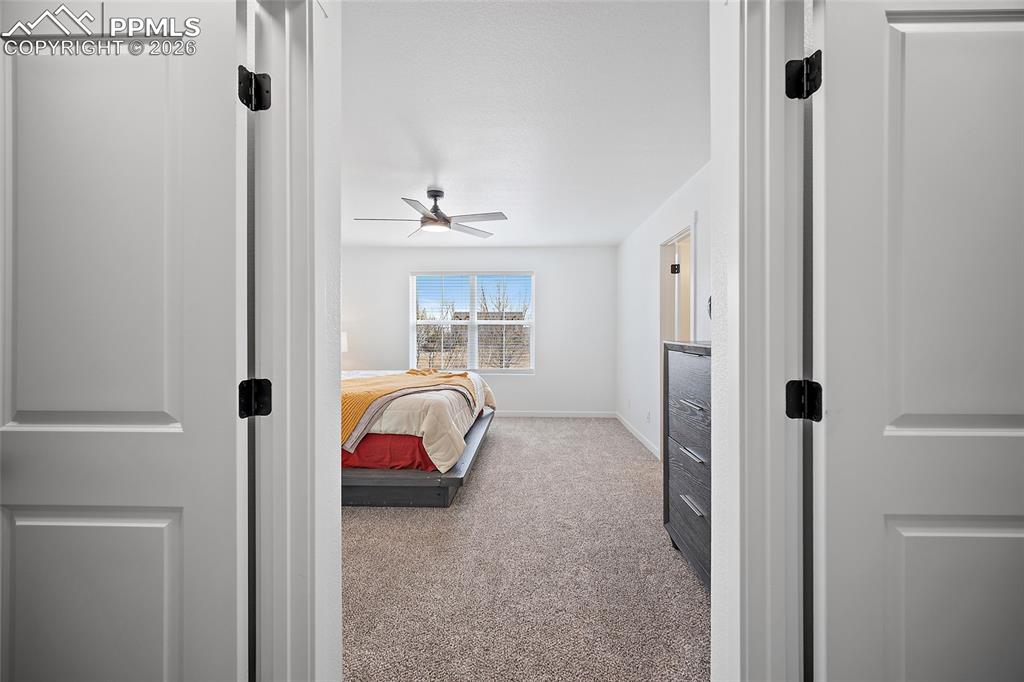 Image 23 of 40: Bedroom