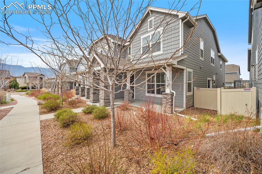 Image 3 of 40: Front of Structure