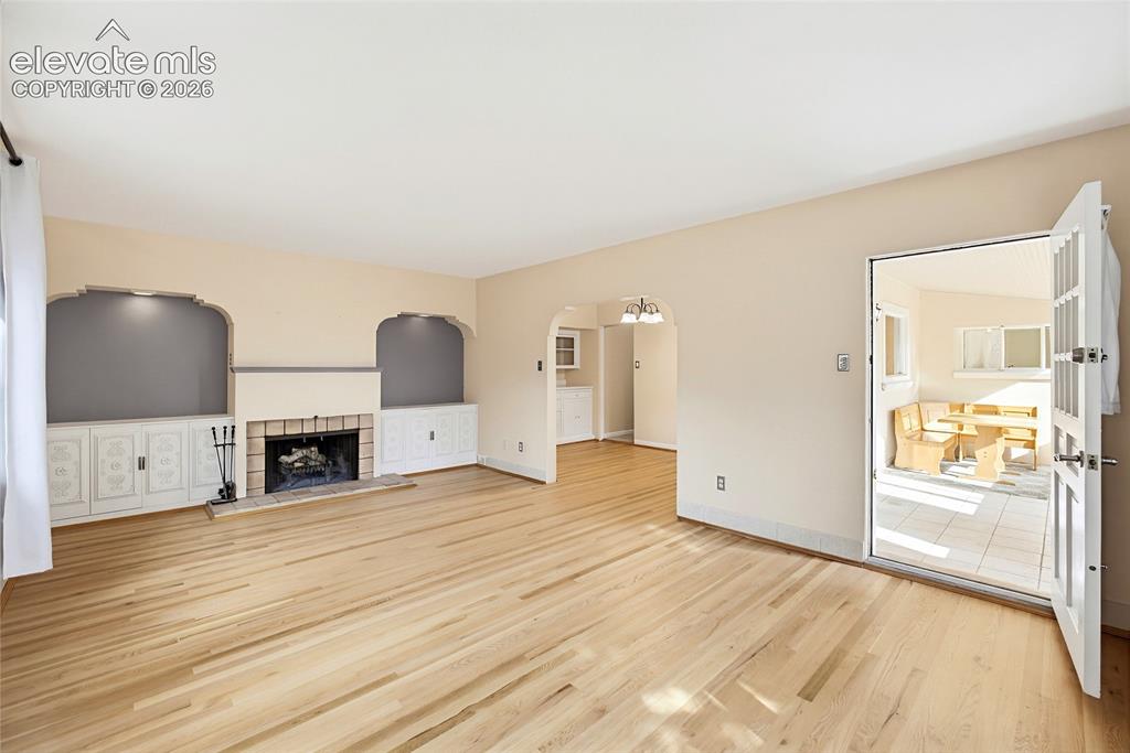 Image 12 of 42: Living Room