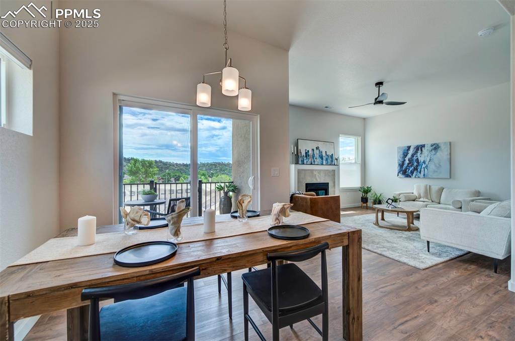 Image 13 of 41: Dining Area