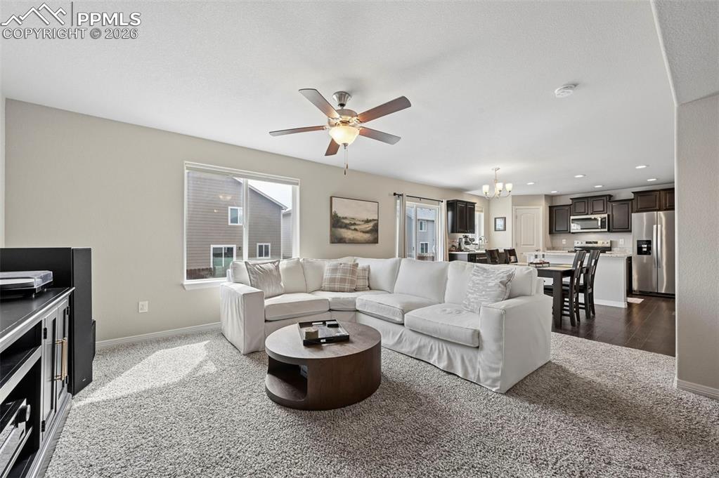 Image 3 of 31: Living Room