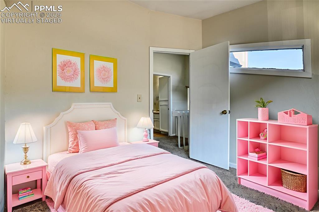 Image 21 of 27: Virtually Staged