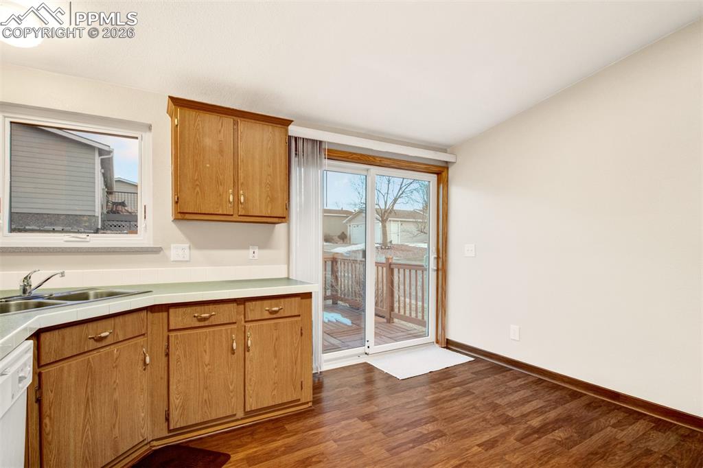 Image 9 of 26: Plenty of room for an eat-in dining space