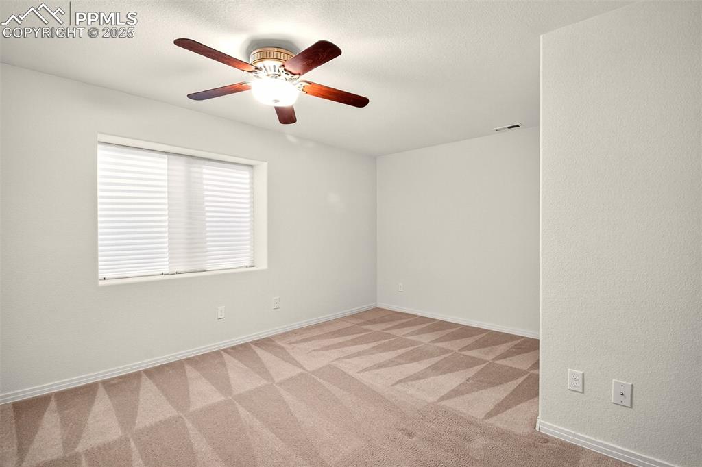 Image 27 of 41: Basement bedroom 1