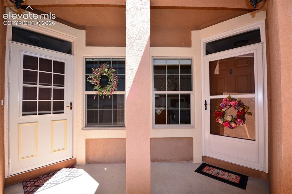 Image 2 of 21: Entry