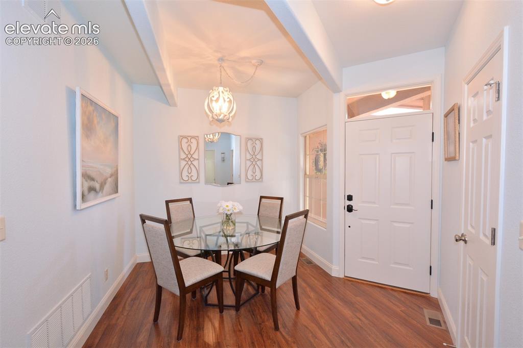 Image 3 of 21: Main level