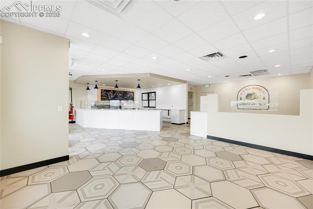 Image 3 of 15: Living Room