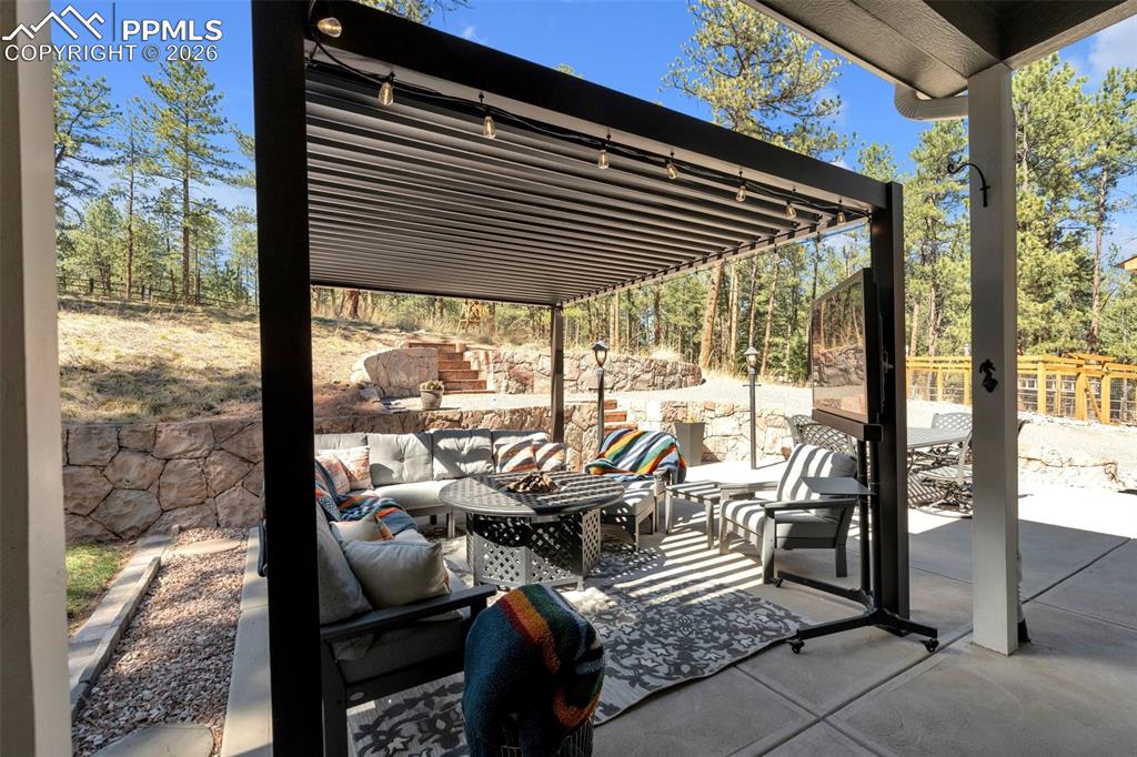 Image 15 of 49: Patio