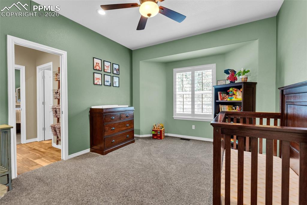 Image 29 of 49: Bedroom