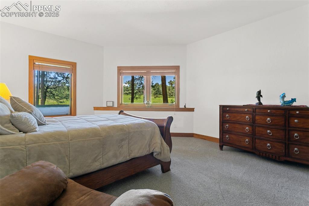 Image 44 of 50: Bedroom