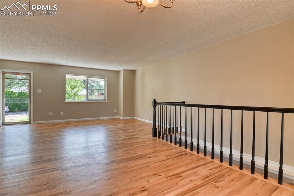 Listing 2355294, Image 13 of 50