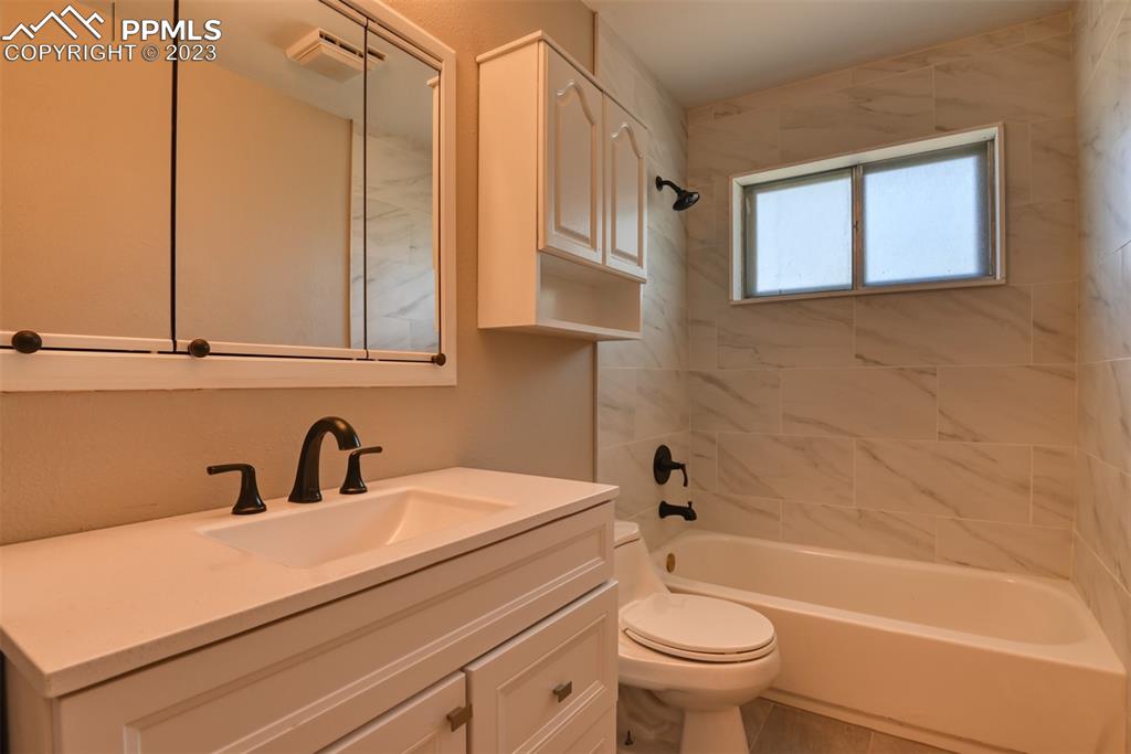Listing 2355294, Image 23 of 50
