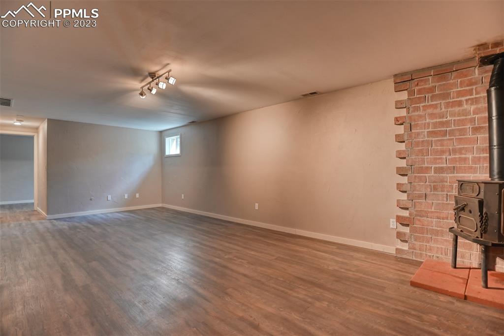 Listing 2355294, Image 29 of 50