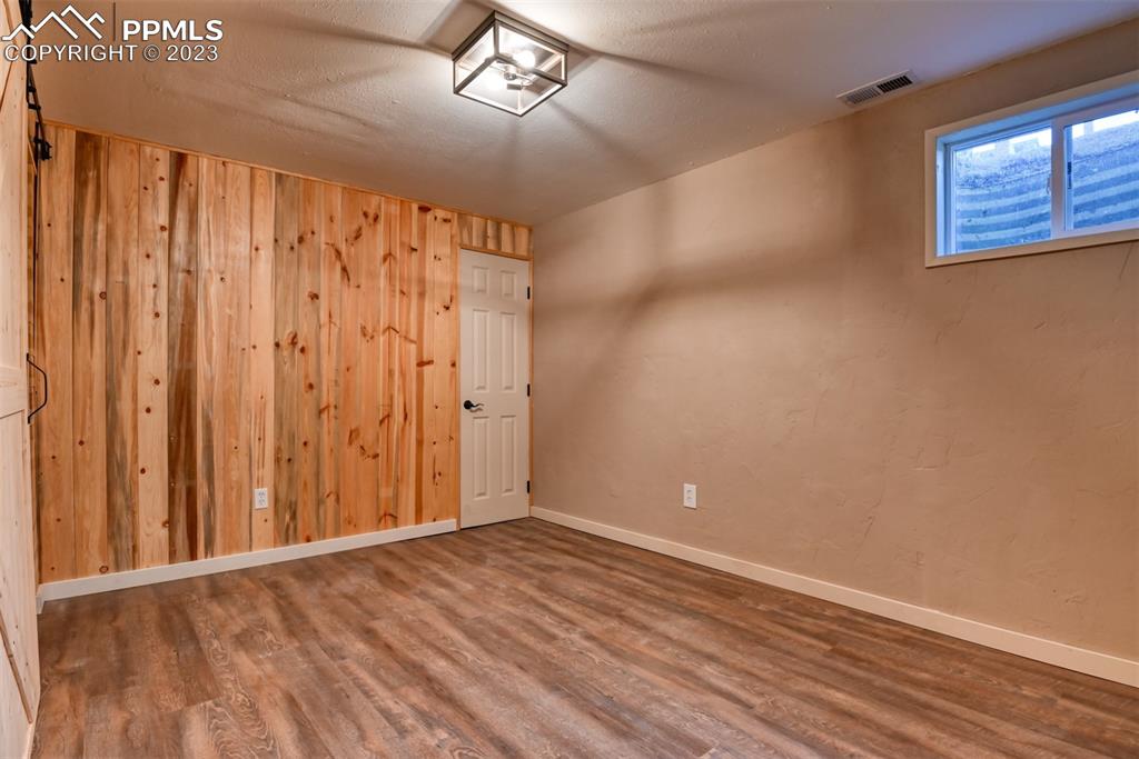 Listing 2355294, Image 46 of 50