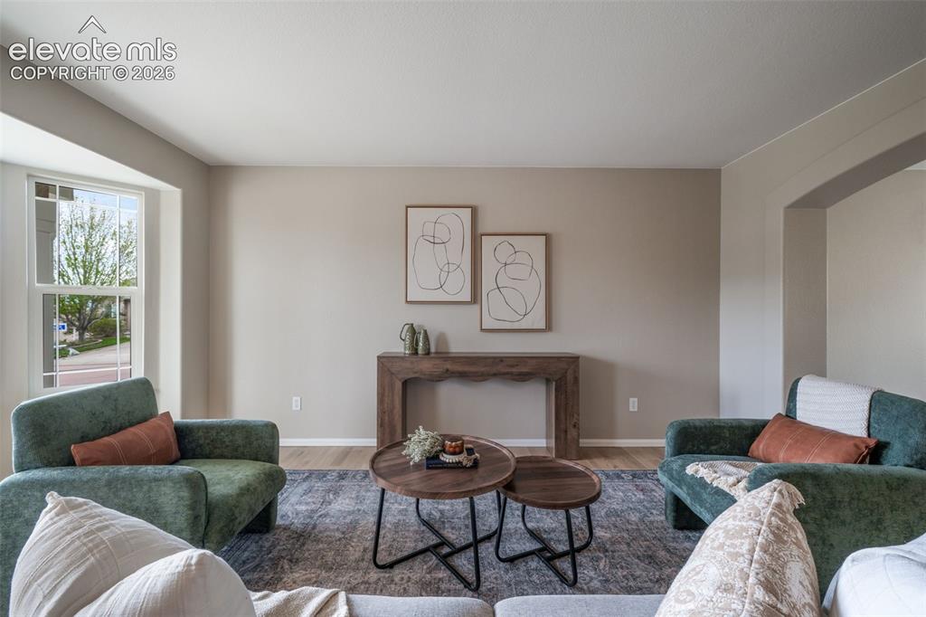 Image 5 of 50: Floor Plan
