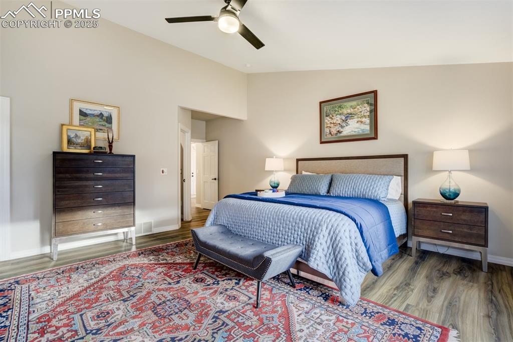 Image 18 of 33: Master Bedroom