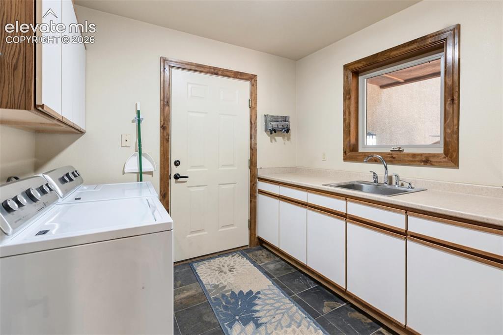 Image 21 of 49: Master Bathroom