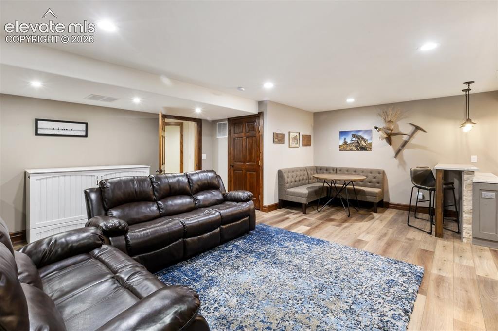 Image 41 of 49: Patio