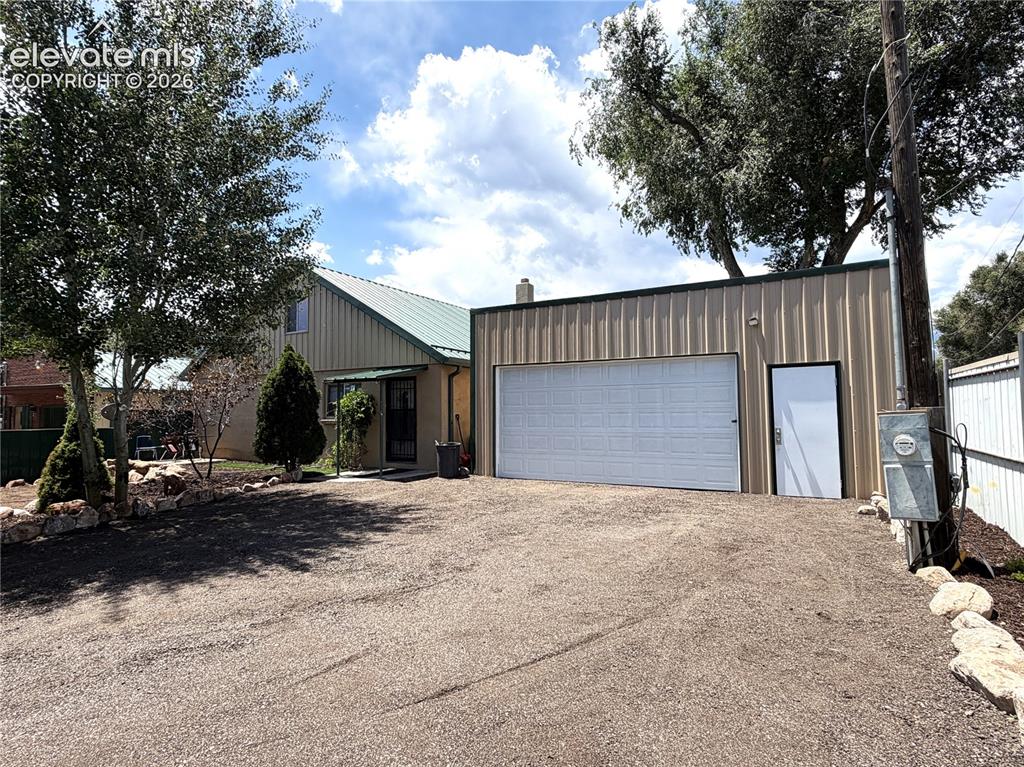 Caption: Office Duplex and Garage