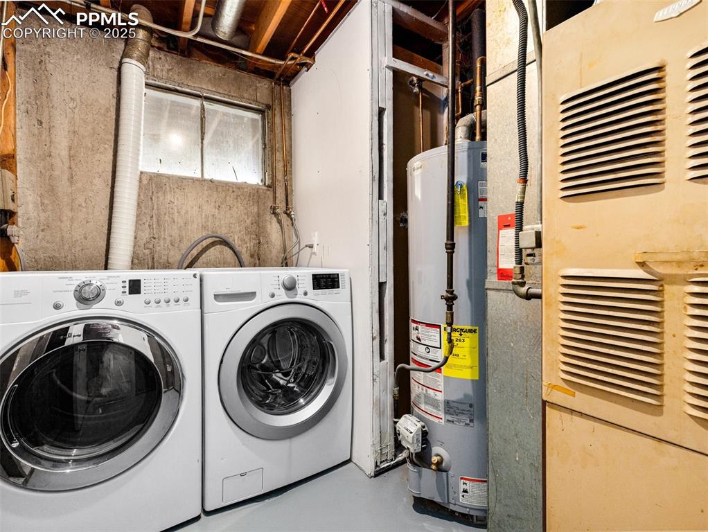 Image 13 of 23: Laundry