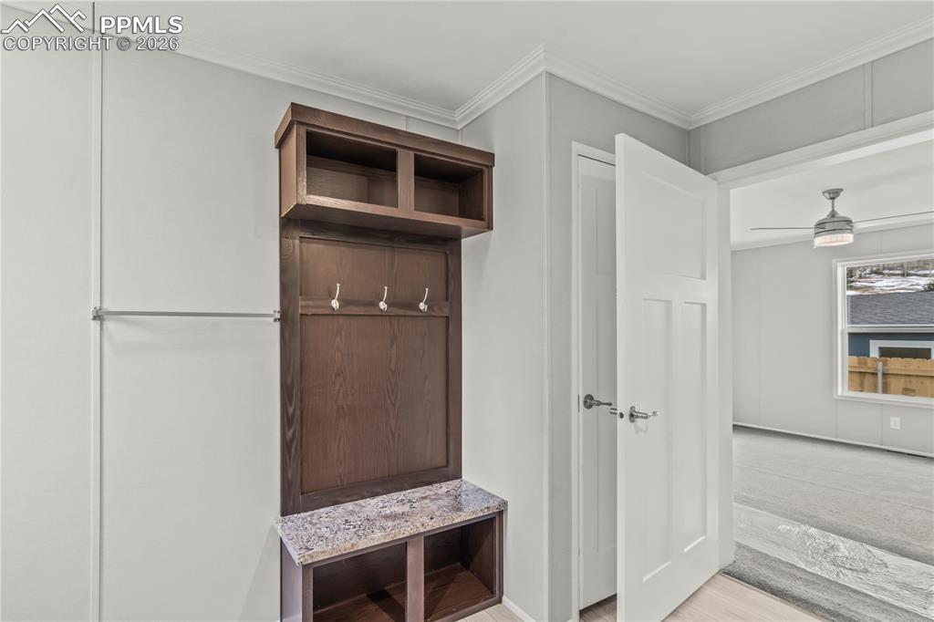 Image 20 of 35: Mud Room