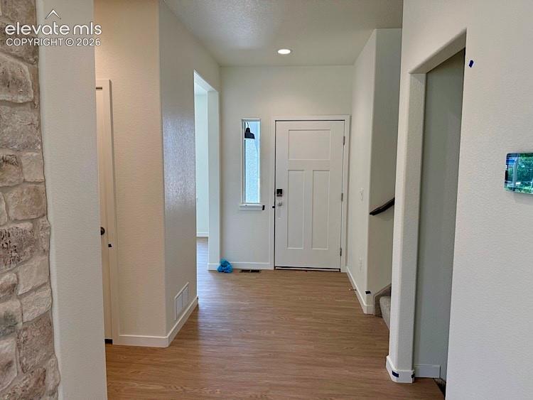 Image 19 of 50: Entry