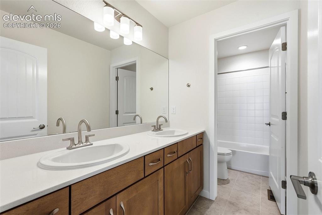 Image 35 of 50: Full Bath located on the upper level