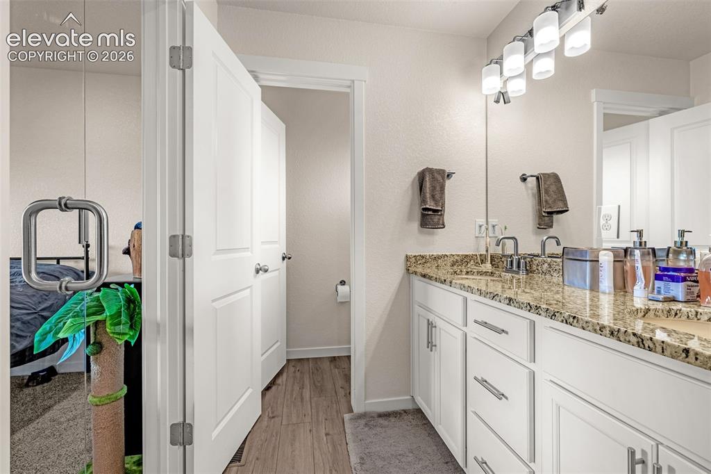 Image 22 of 43: Master Bathroom