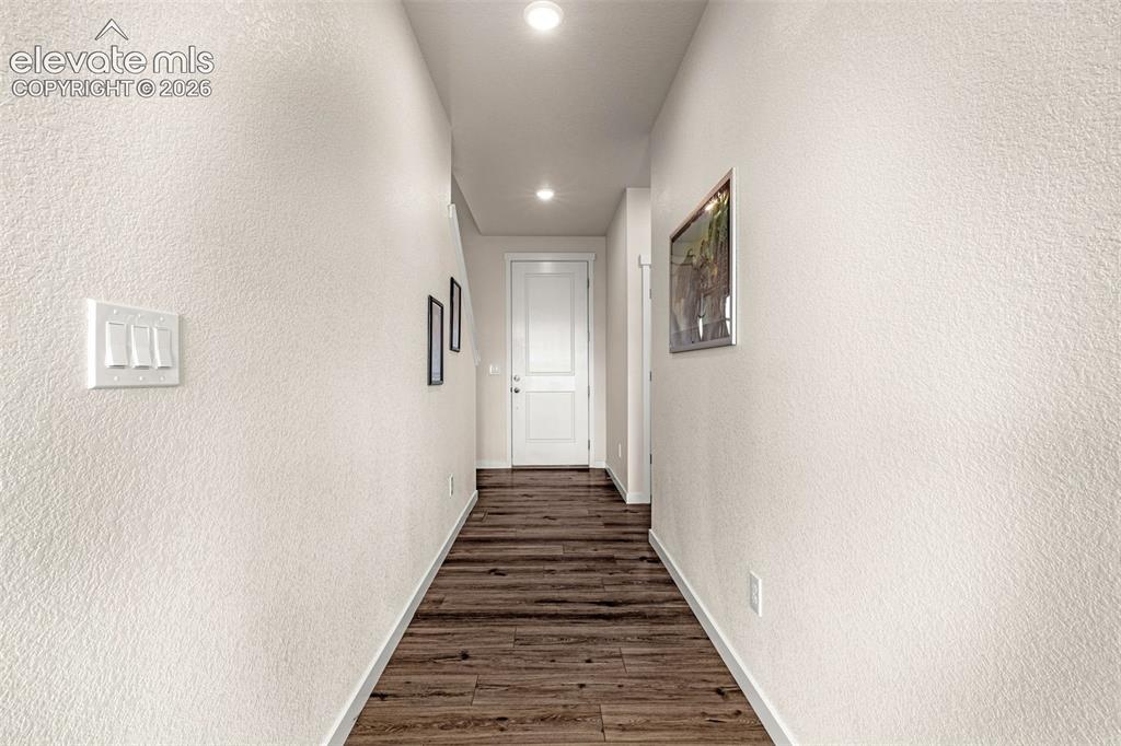 Image 8 of 43: Entry