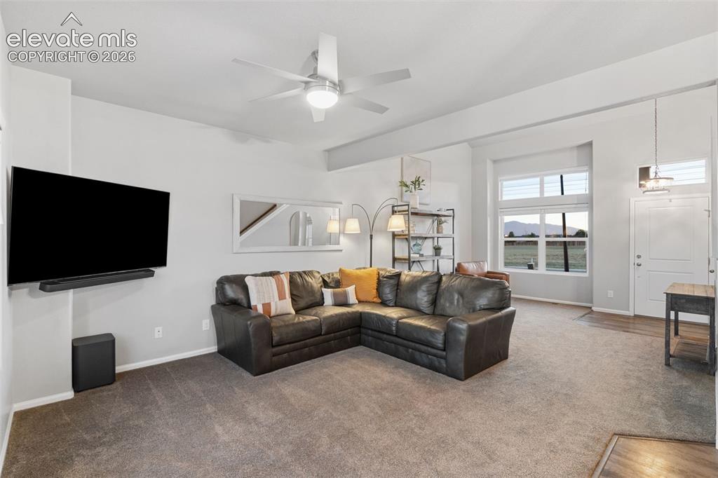 Image 13 of 40: Living Room