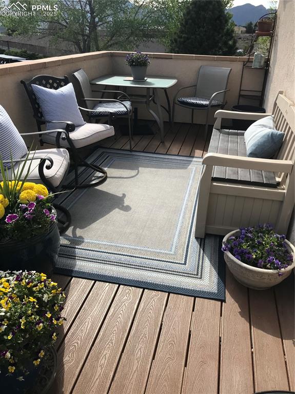 Image 39 of 47: Deck