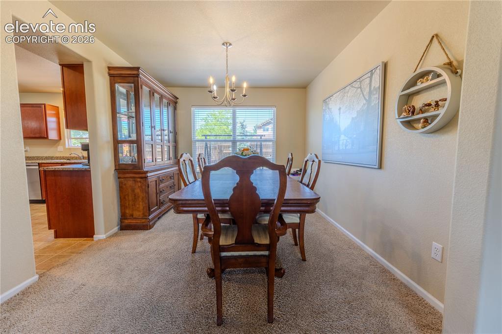 Image 7 of 36: Dining Area