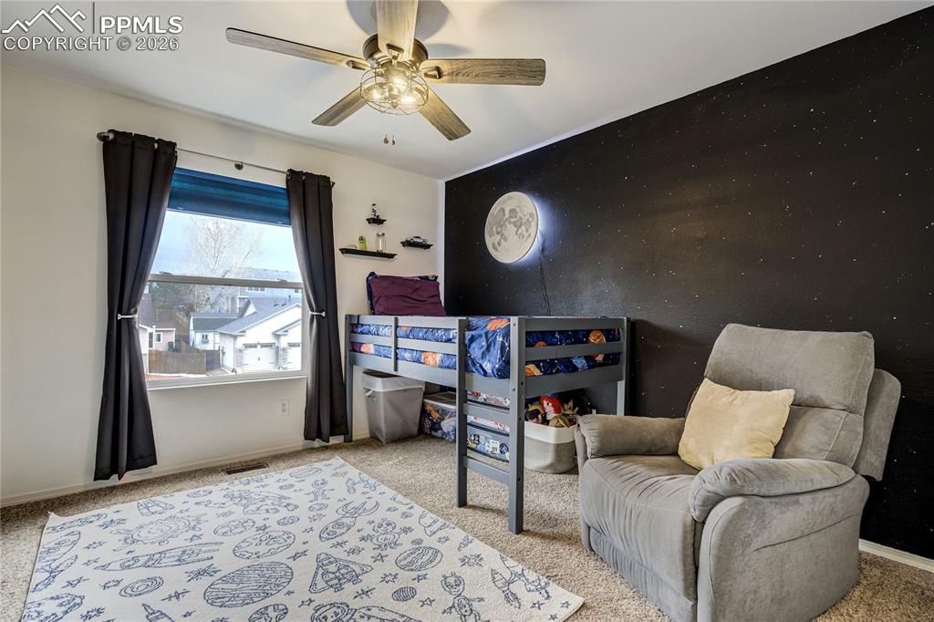 Image 22 of 41: Bedroom