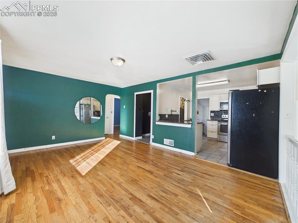 Image 8 of 39: Living Room