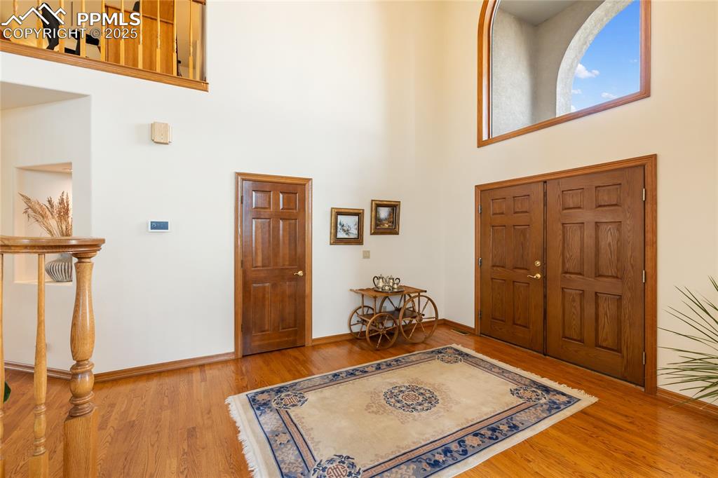 Image 12 of 48: Entry