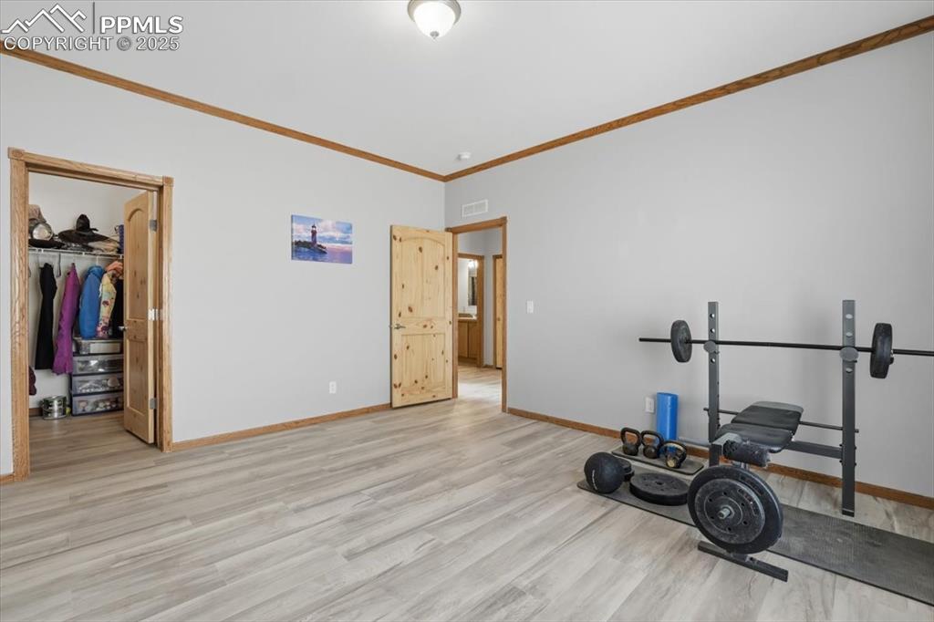 Image 23 of 50: Exercise Room