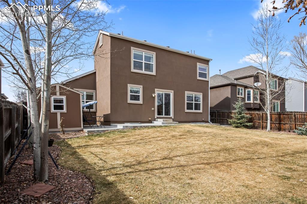 Image 18 of 21: Back of Structure