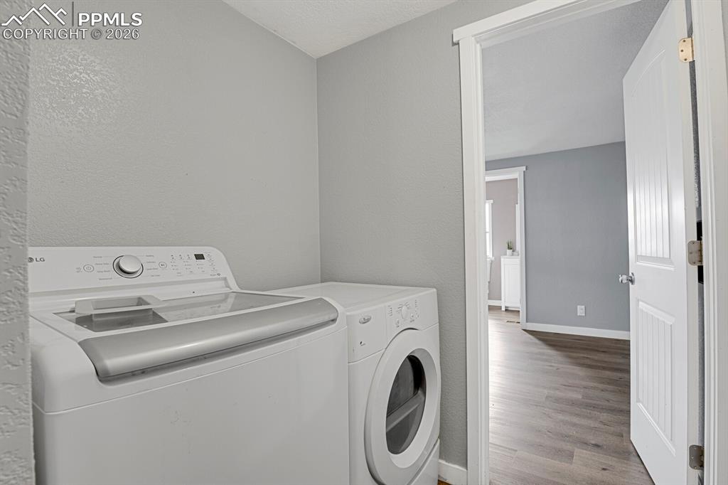 Image 49 of 49: Laundry