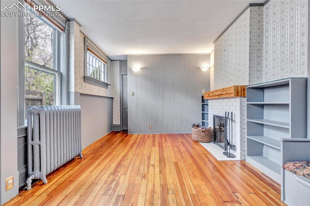 Image 26 of 46: Main Level Bedroom/Office