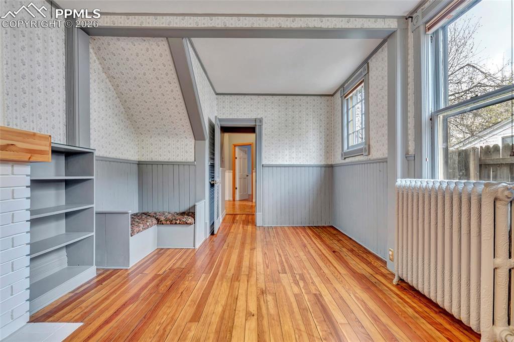 Image 27 of 46: Main Level Bedroom/Office