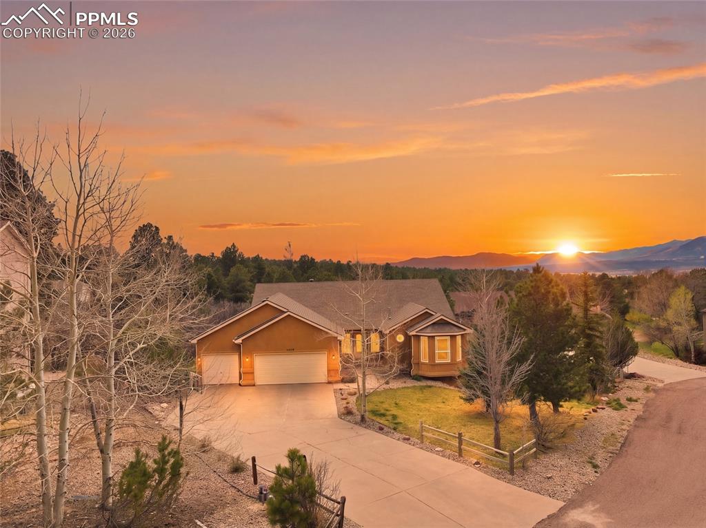 Image 1 of 50: Front of Structure