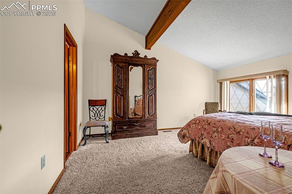 Image 25 of 38: Bedroom