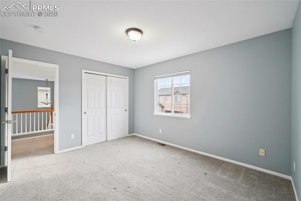 Image 27 of 37: Bedroom