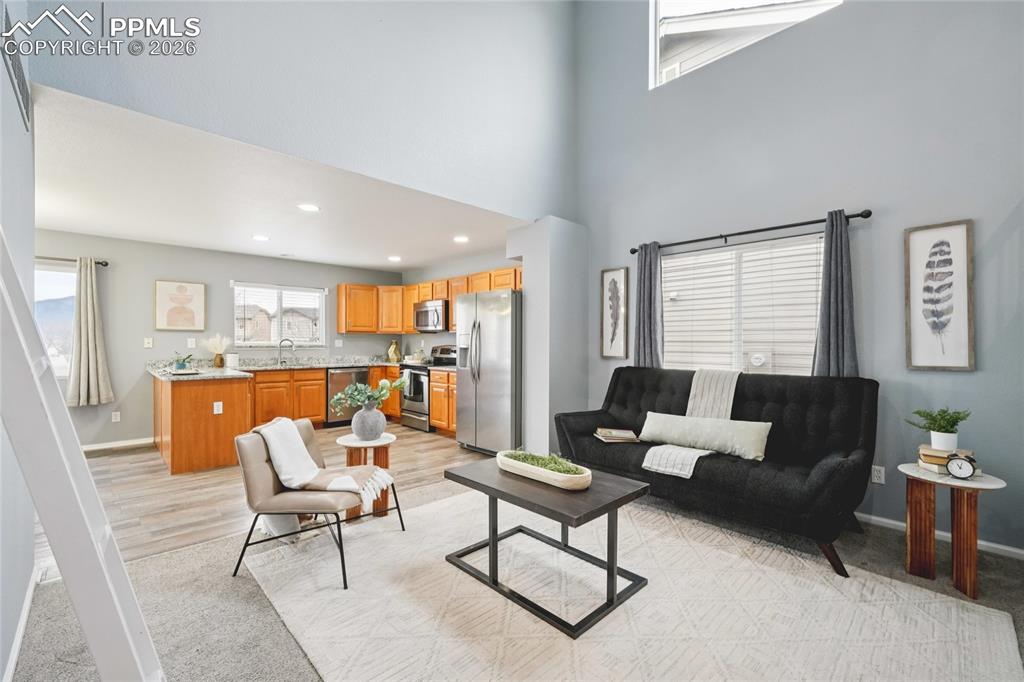 Image 4 of 37: Living Room