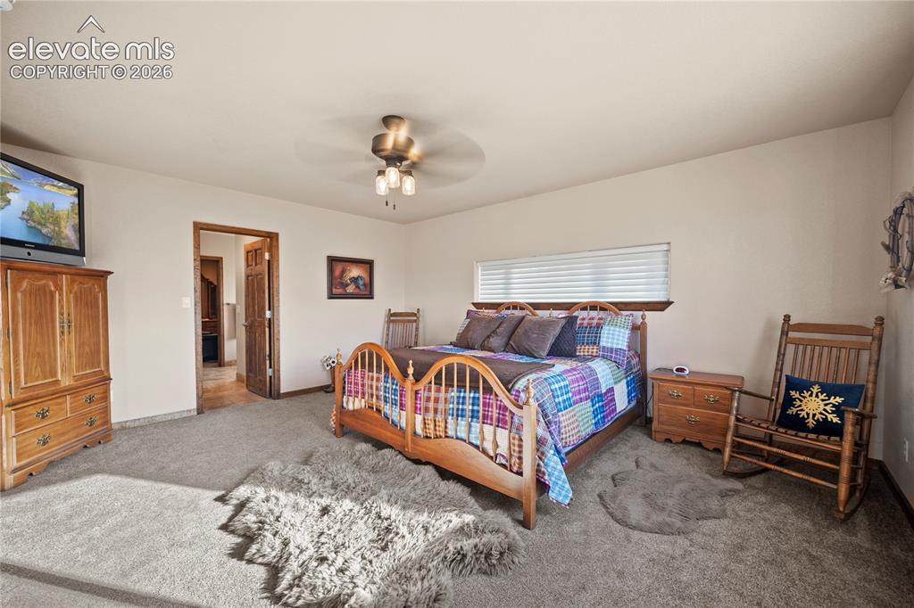Image 16 of 49: Master Bedroom