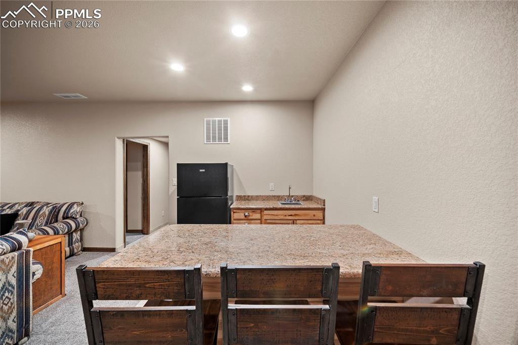 Image 32 of 50: Family Room