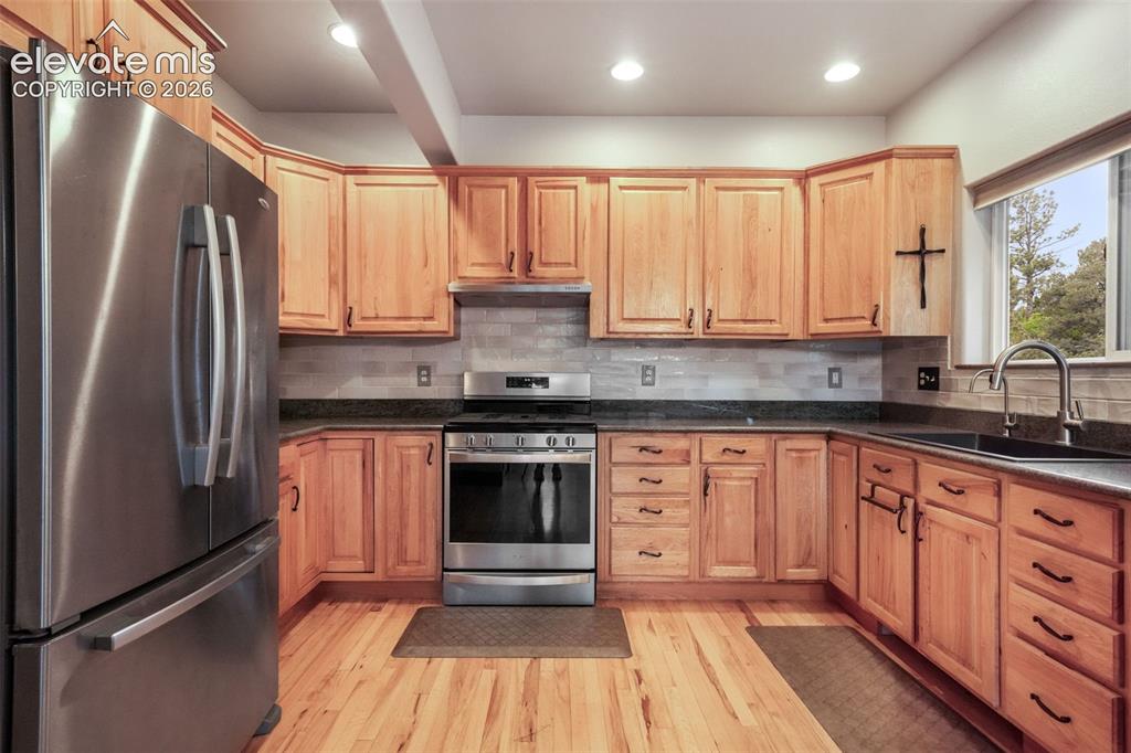 Image 9 of 49: Living Room